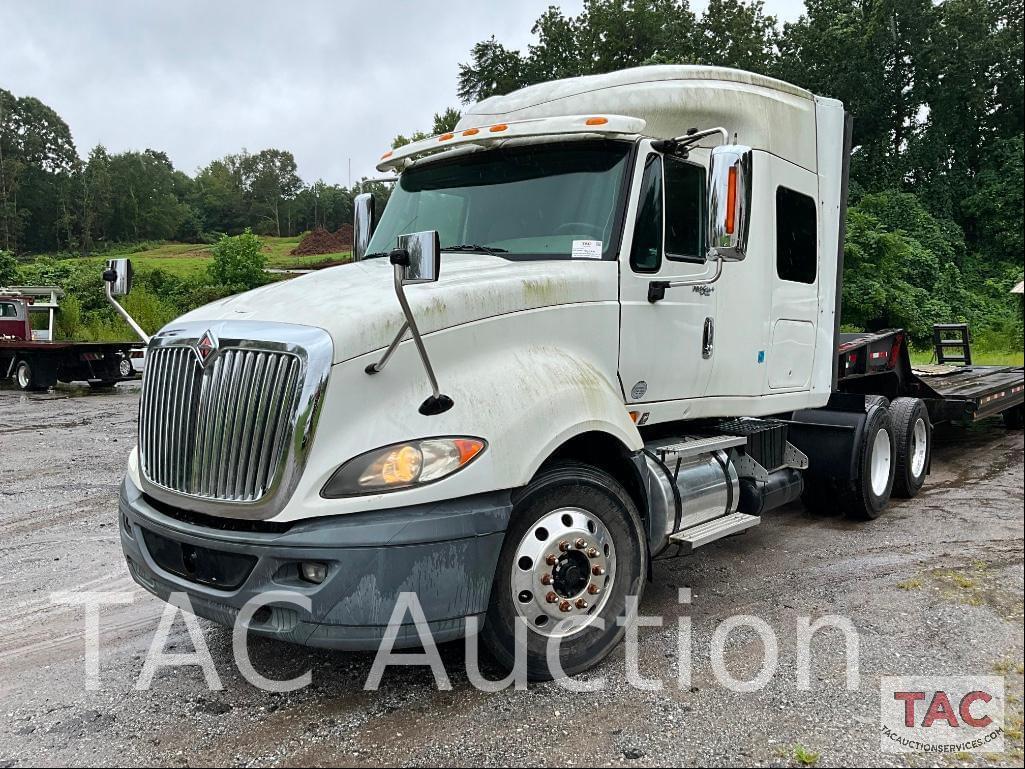Image of International ProStar Primary image