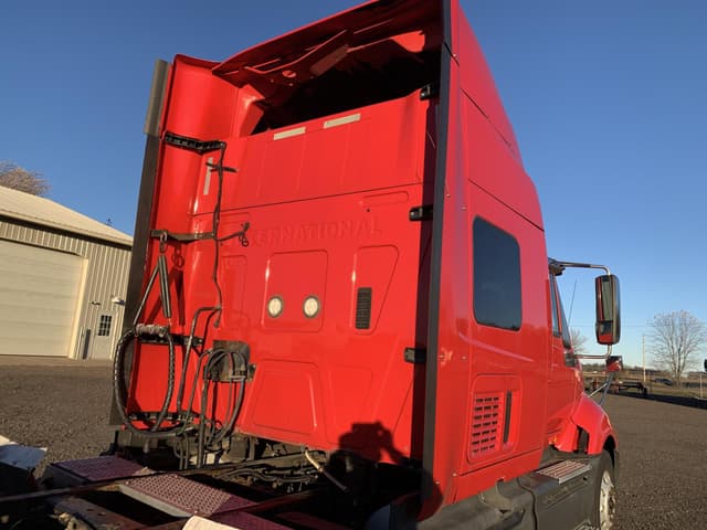 Image of International ProStar equipment image 4