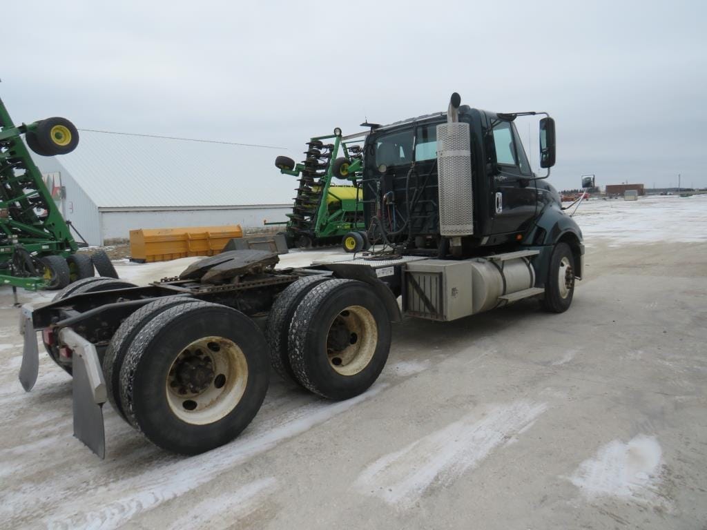 2014 International ProStar Equipment Image0