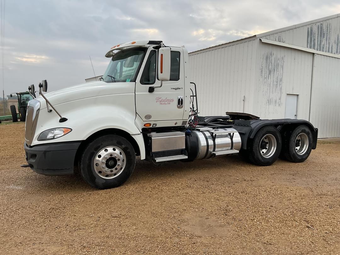 Image of International ProStar Primary image