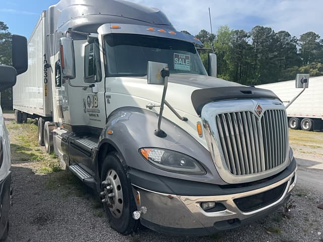 Image of International ProStar equipment image 3