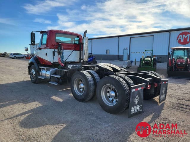 Image of International ProStar equipment image 3