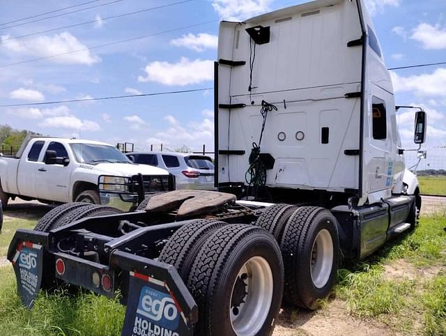 Image of International ProStar equipment image 2