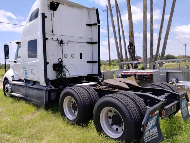 Image of International ProStar equipment image 1