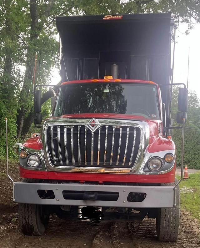 Image of International Workstar 7500 equipment image 2