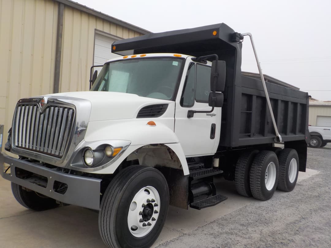 Image of International Workstar 7400 Primary image
