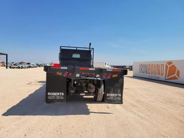Image of International WorkStar 7600 equipment image 3