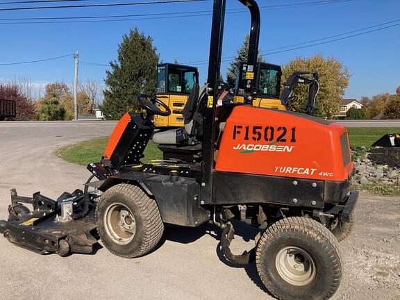 Image of Jacobsen Turfcat equipment image 2