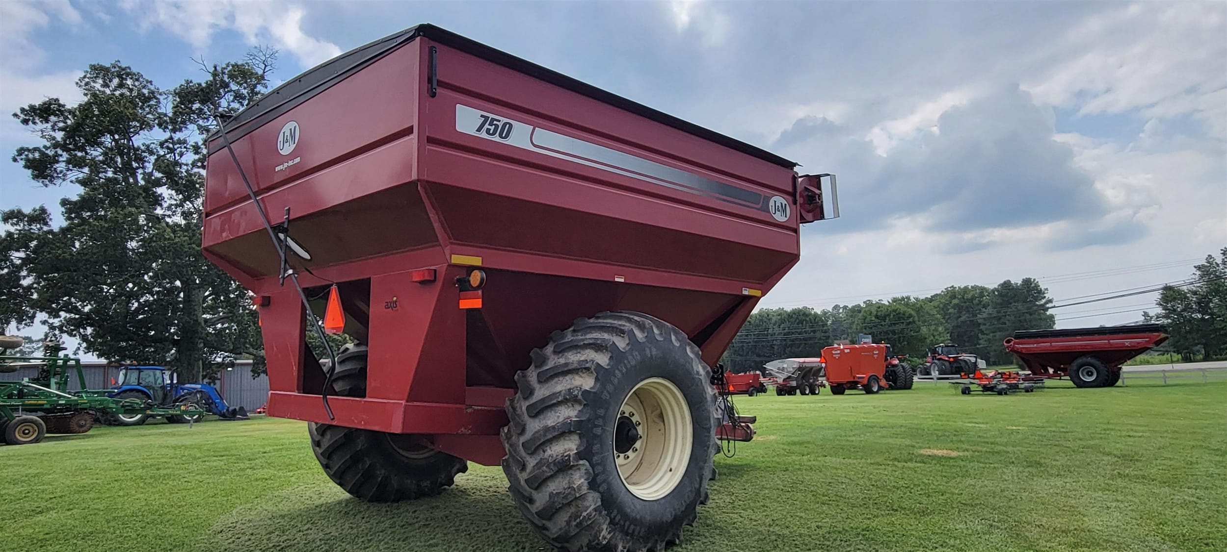 2013 J&M 750-18 Equipment Image0