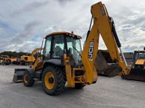 Image of JCB 3CX equipment image 3