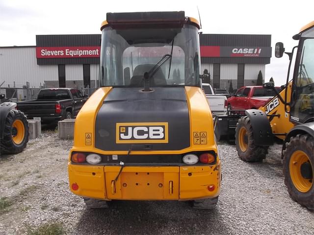 Image of JCB 407 equipment image 3