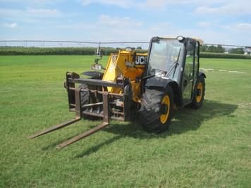 Main image JCB 527-58