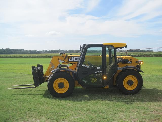 Image of JCB 527-58 equipment image 1