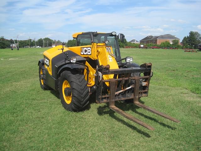 Image of JCB 527-58 equipment image 2