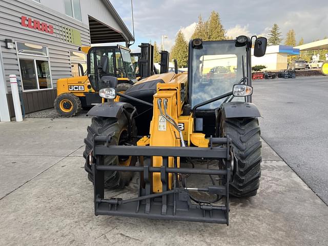 Image of JCB 527-58 Agri equipment image 2