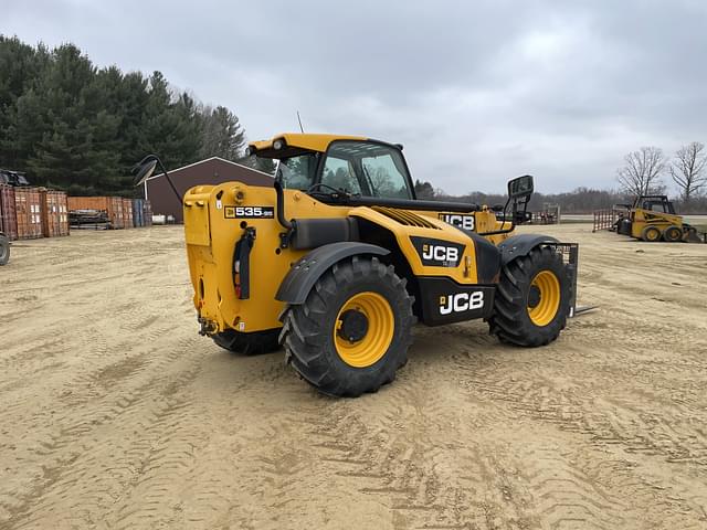 Image of JCB 535-95 equipment image 4
