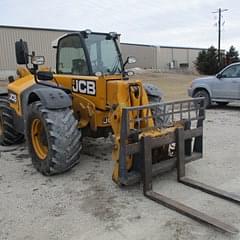 Image of JCB 550-80 Agri Plus equipment image 2