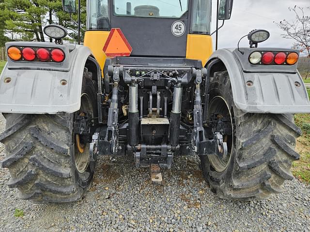 Image of JCB Fastrac 3230 equipment image 2