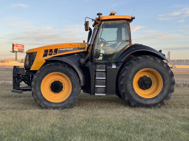 Image of JCB Fastrac 8310 equipment image 2