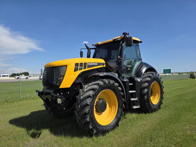 Image of JCB Fastrac 8310 equipment image 1
