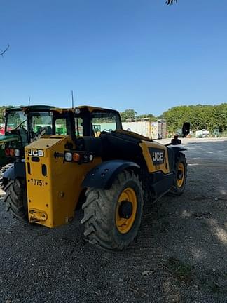 Image of JCB 527-58 Agri equipment image 2