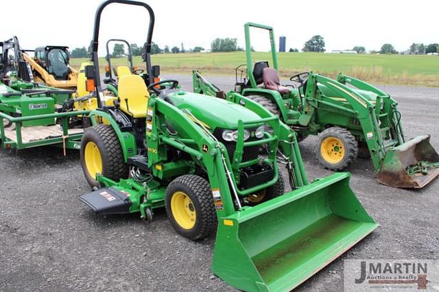 Image of John Deere 2025R equipment image 1