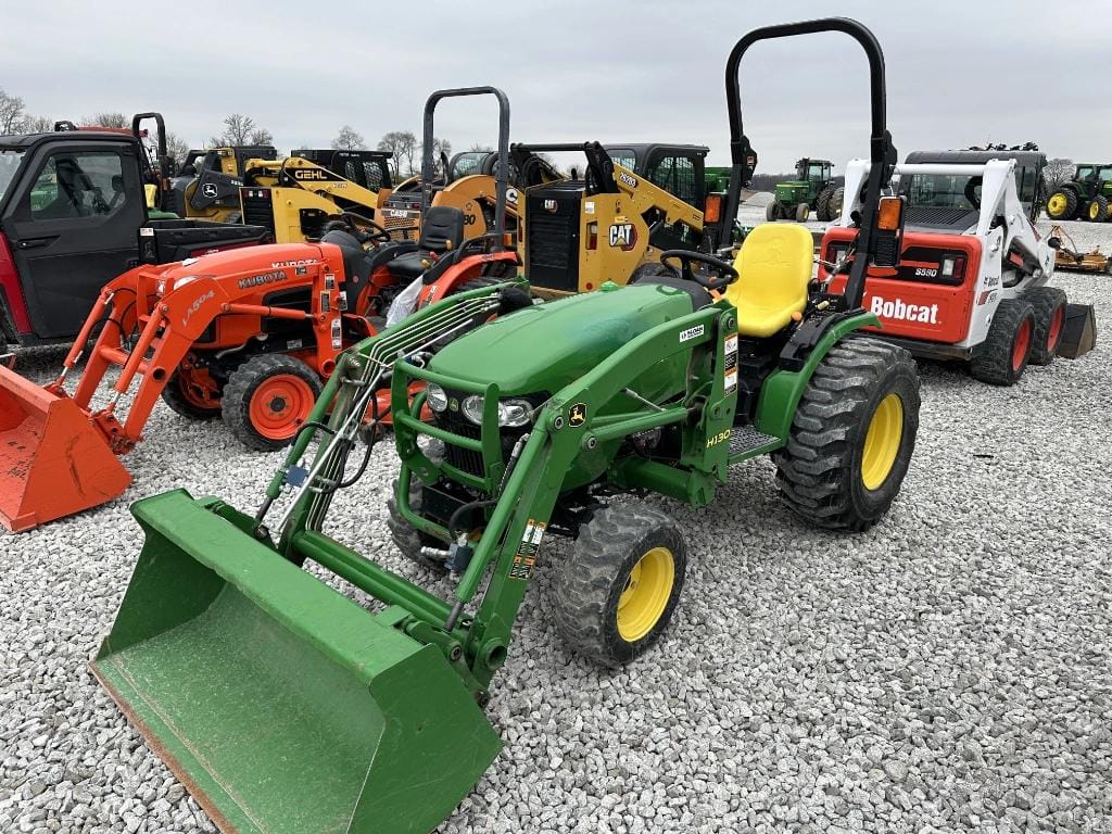 Main image John Deere 2032R