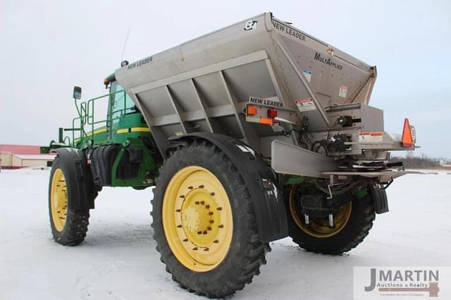 Image of John Deere 4940 equipment image 3