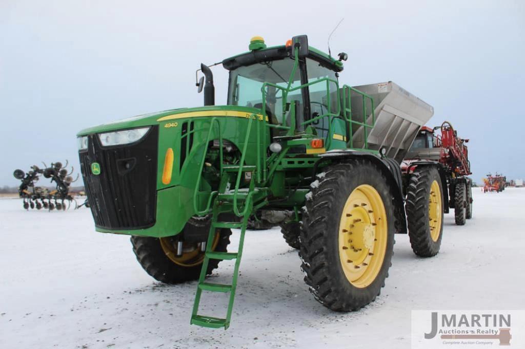 Image of John Deere 4940 Primary image