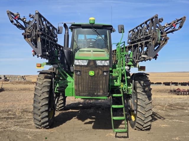 Image of John Deere 4940 equipment image 2