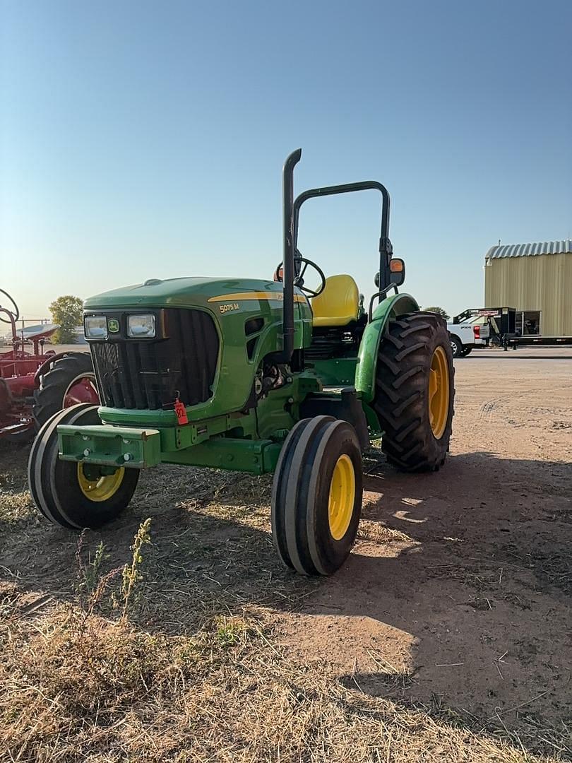 Image of John Deere 5075M Primary image