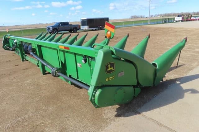 Image of John Deere 612C equipment image 3