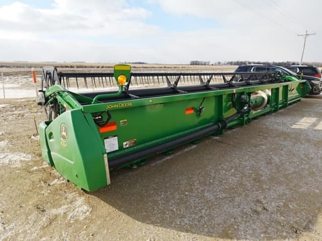 Image of John Deere 635F equipment image 3