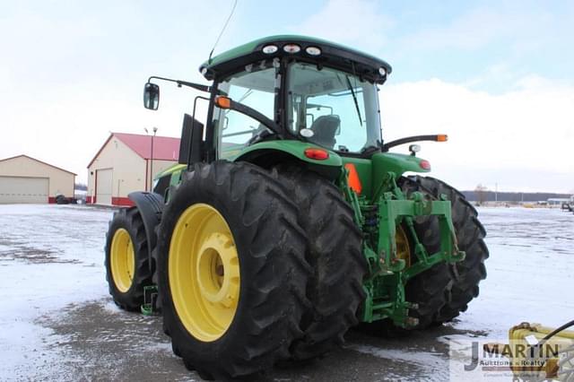 Image of John Deere 7230R equipment image 3