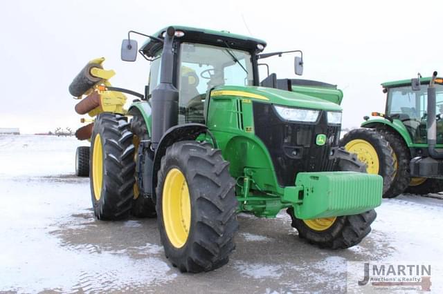 Image of John Deere 7230R equipment image 1