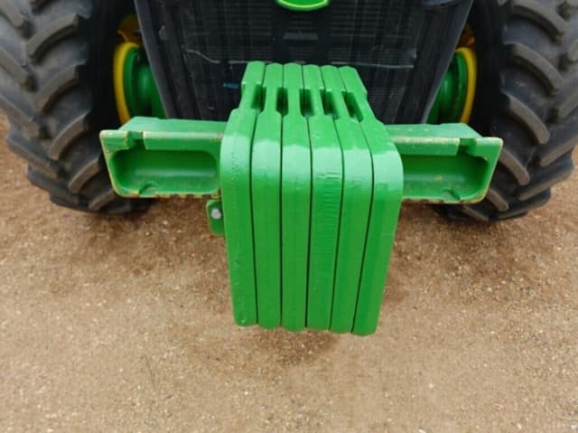Image of John Deere 8245R equipment image 4