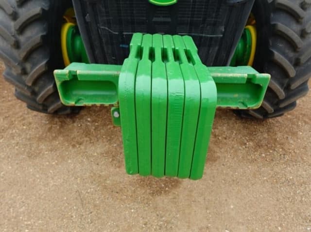 Image of John Deere 8245R equipment image 4