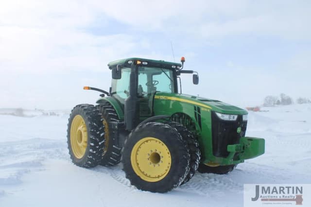 Image of John Deere 8335R equipment image 1