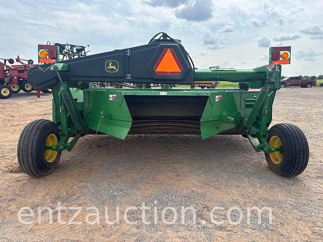 Image of John Deere 946 equipment image 1