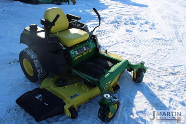 Image of John Deere Z465 equipment image 1