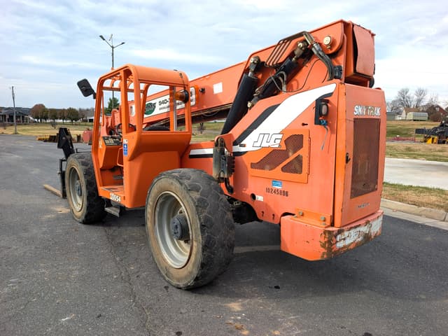 Image of JLG 10054 equipment image 4