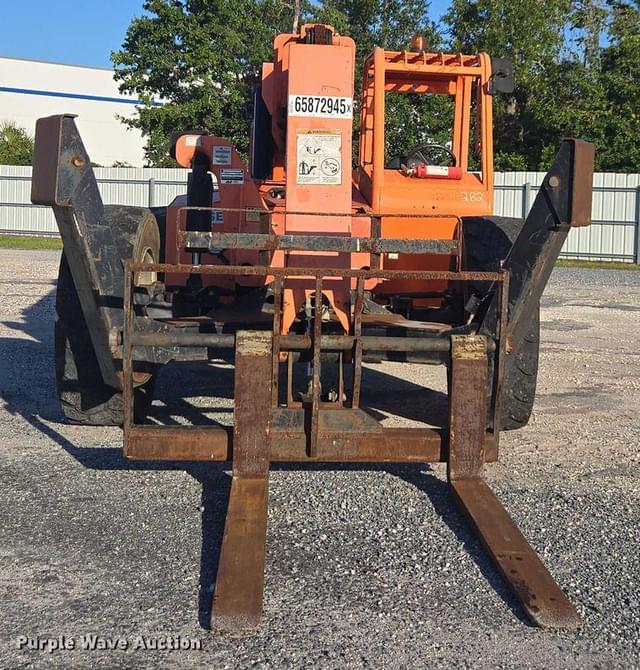 Image of JLG 10054 equipment image 1