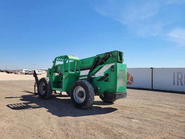 Image of JLG 10054 equipment image 2