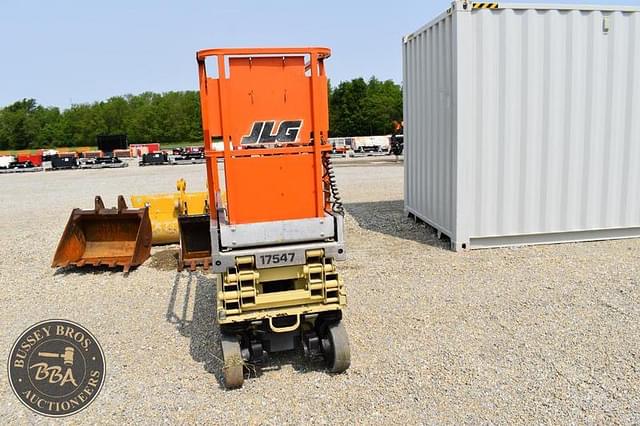 Image of JLG 1930ES equipment image 2