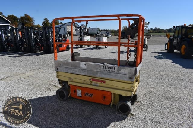 Image of JLG 1930ES equipment image 4