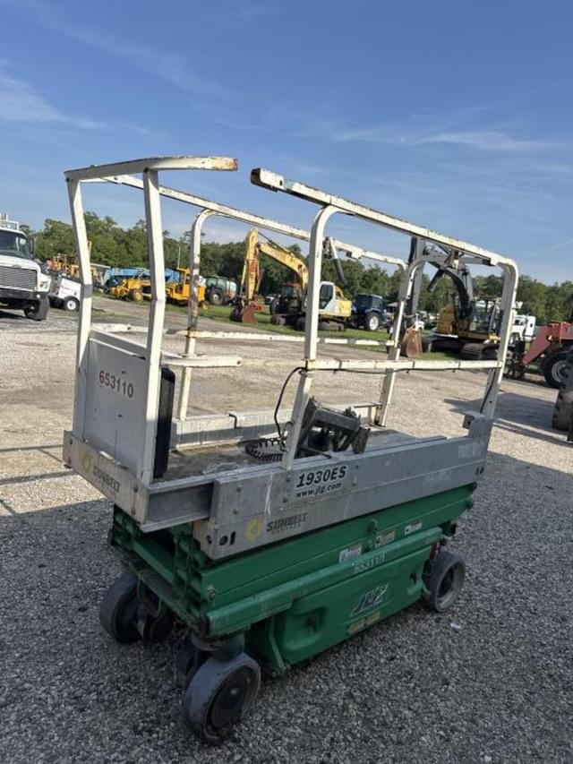 Image of JLG 1930ES equipment image 2