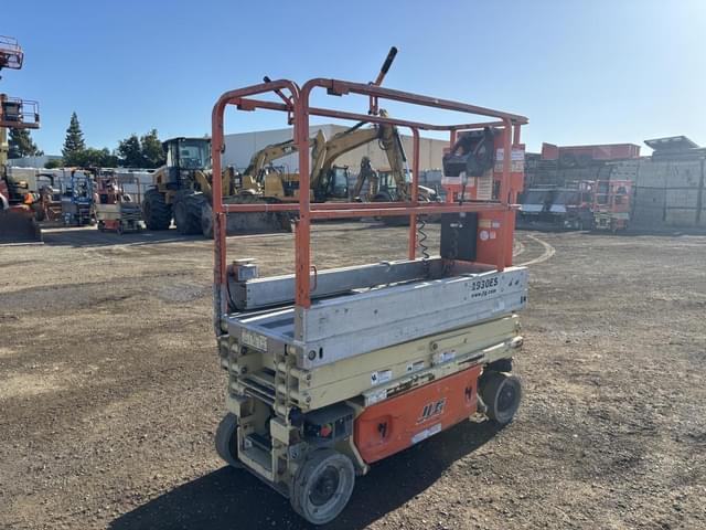 Image of JLG 1930ES equipment image 2