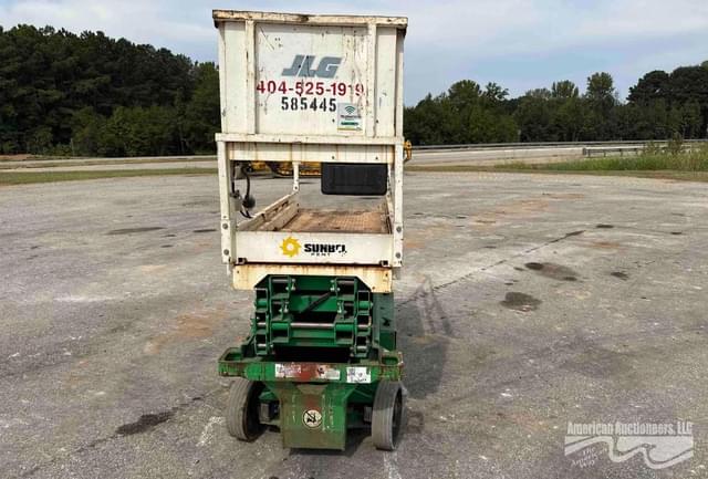 Image of JLG 1932RS equipment image 1