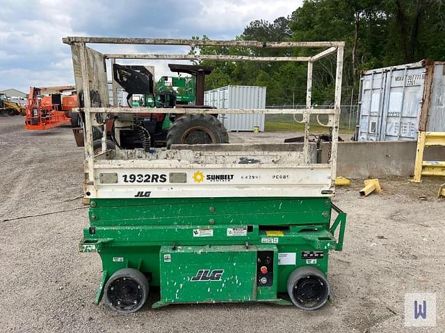 Image of JLG 1932RS equipment image 1