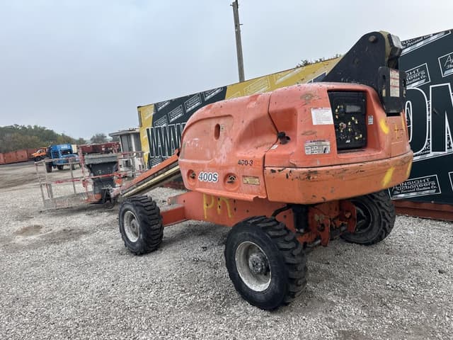 Image of JLG 400S equipment image 1